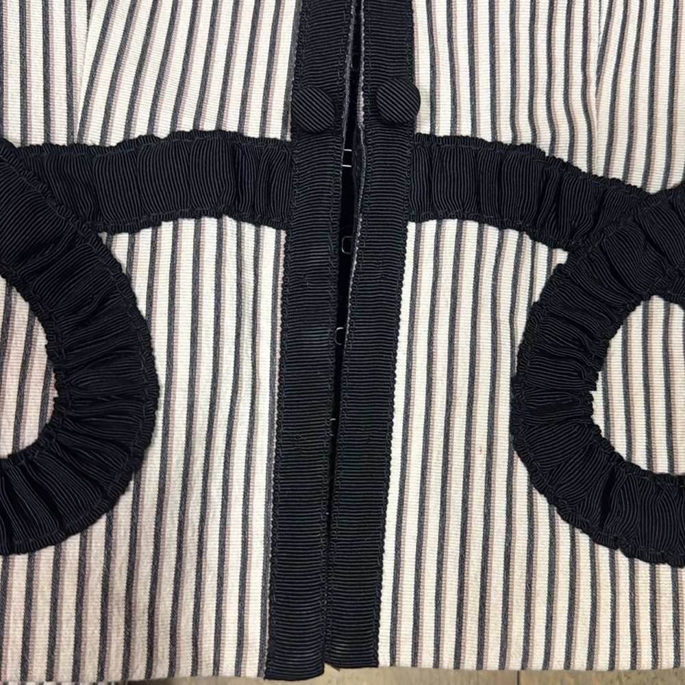 Vintage Nanette LePore blazer Striped with ribbon details Size 2 - Picture 4 of 9